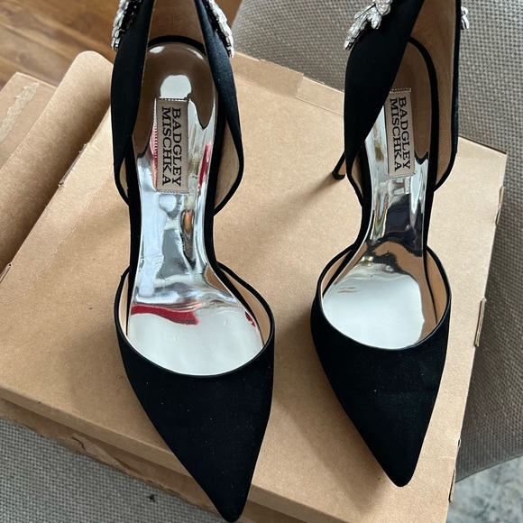 Badgley Mischka Shoes - Badgley Mischka Rhinestone & Satin Shoe size 7.5 missing stone in each shoe